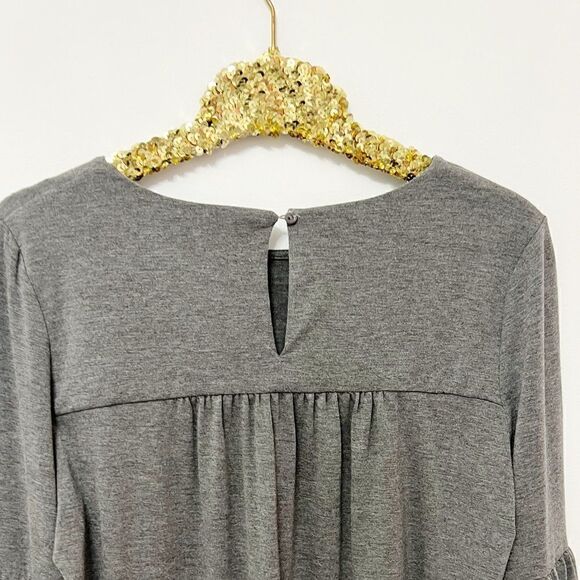 Bell Ruffle sleeve Blouse - Picture 4 of 5